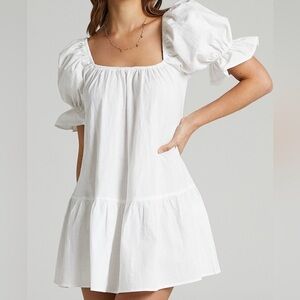 Boutique White Puffy Sleeve Dress Size M